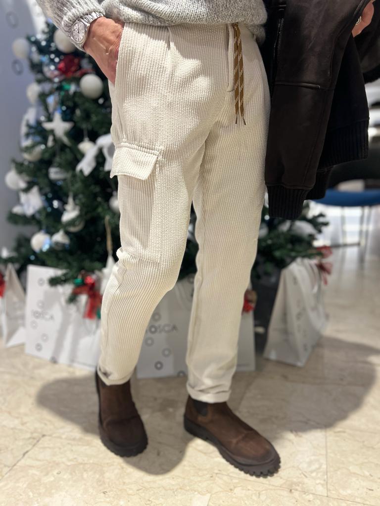 Pantaloni In Velluto Alessandrini