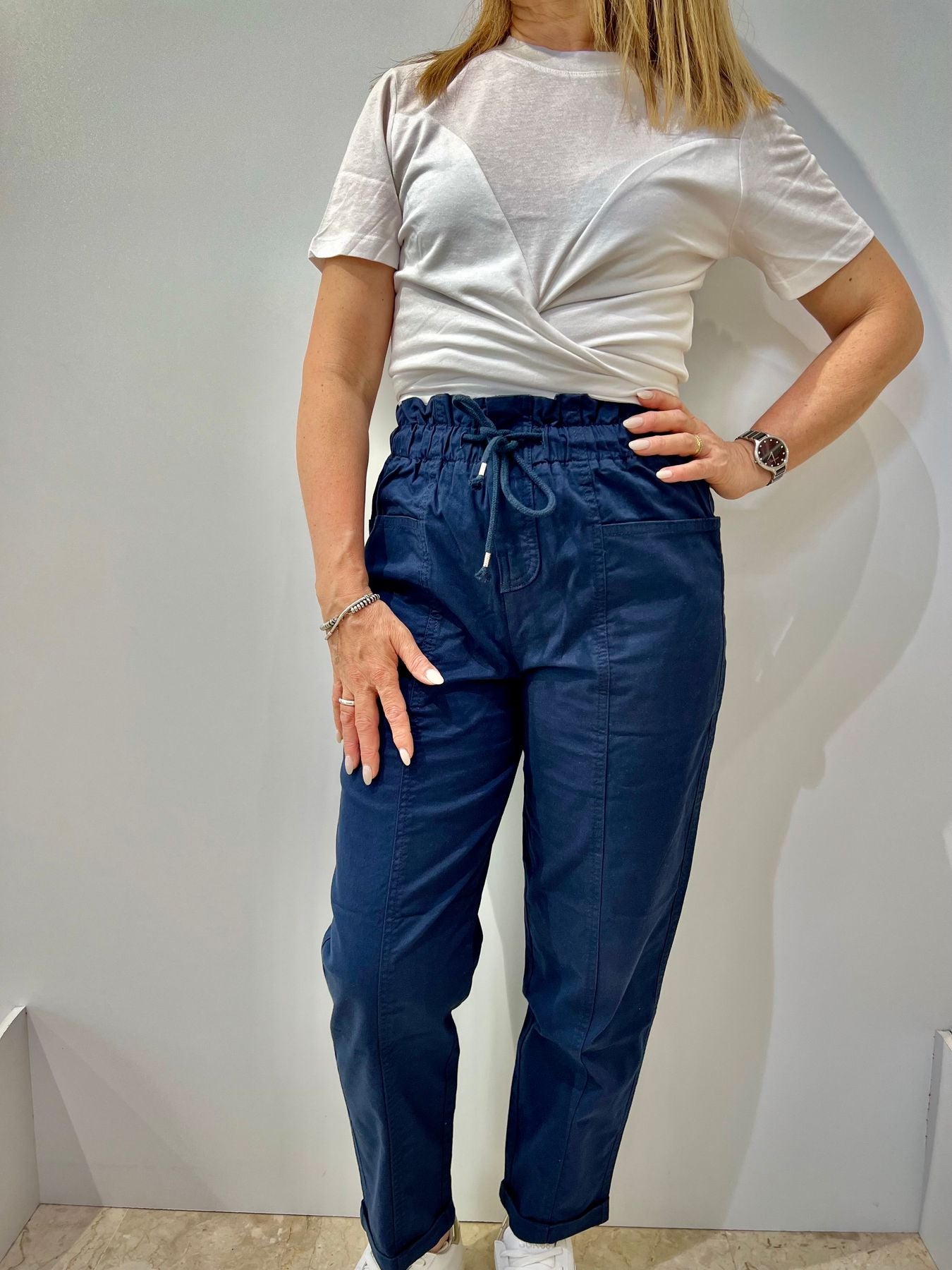 Pantaloni Silvian Heach
