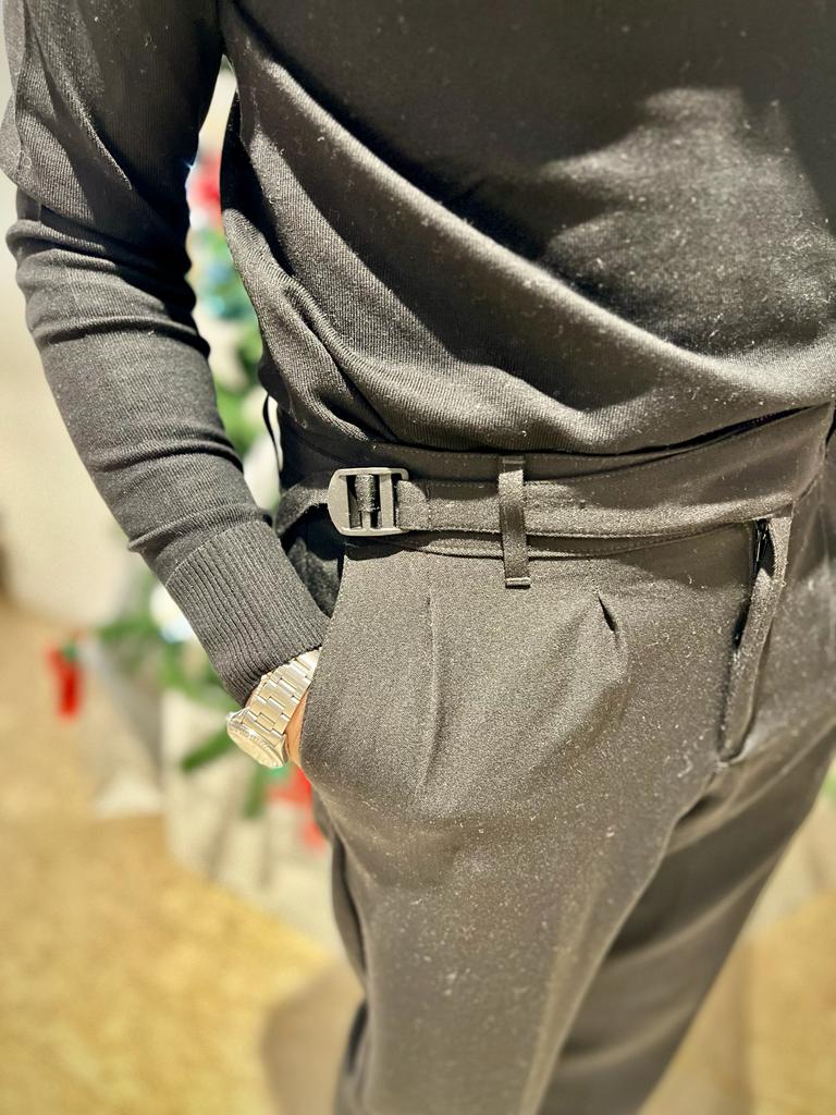 Pantaloni Con Fibbia Alessandrini