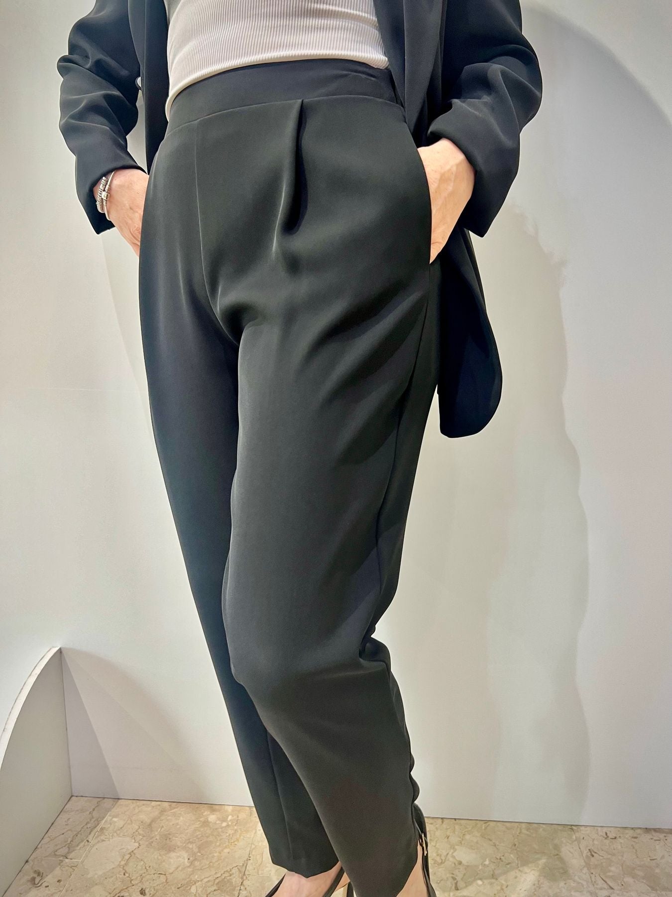 Pantaloni Silvian Heach