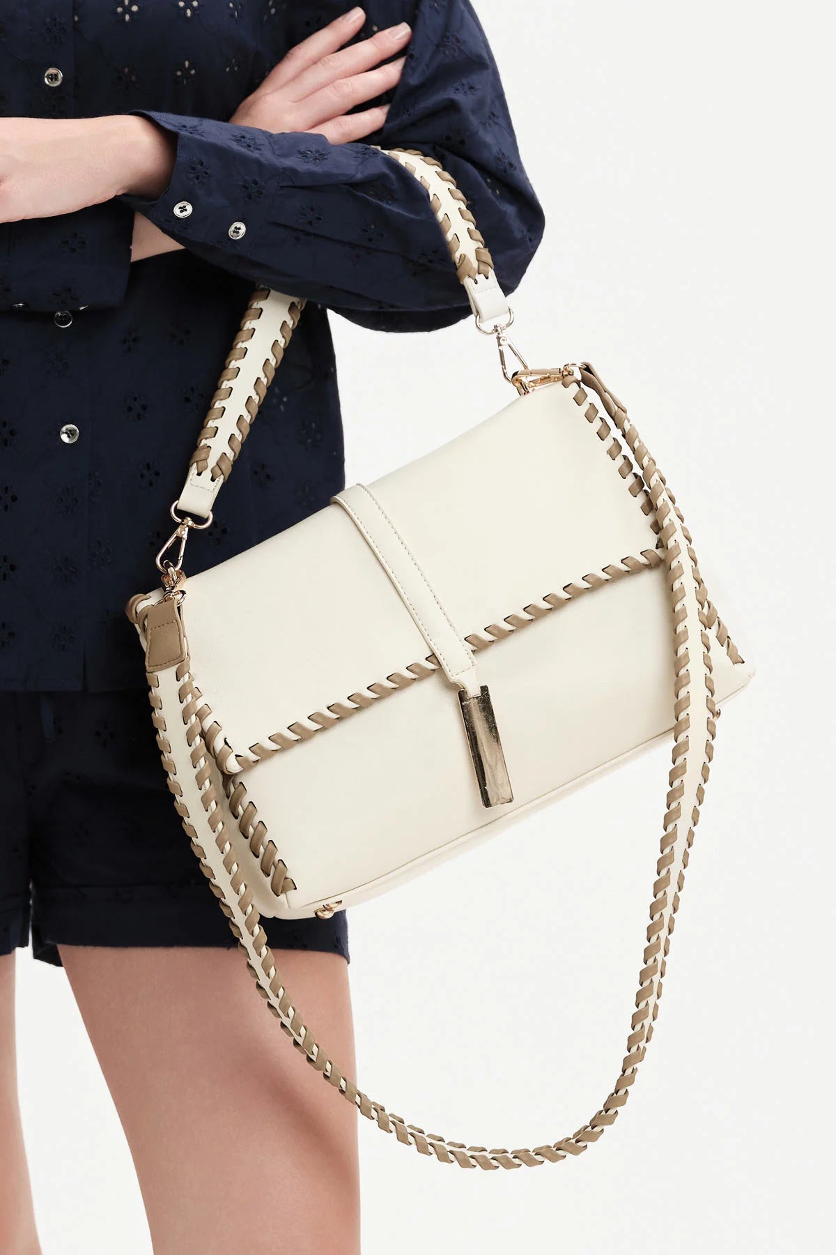 White Wise ELLA - BORSA A MANO CON PUNTACCIO - WB31010