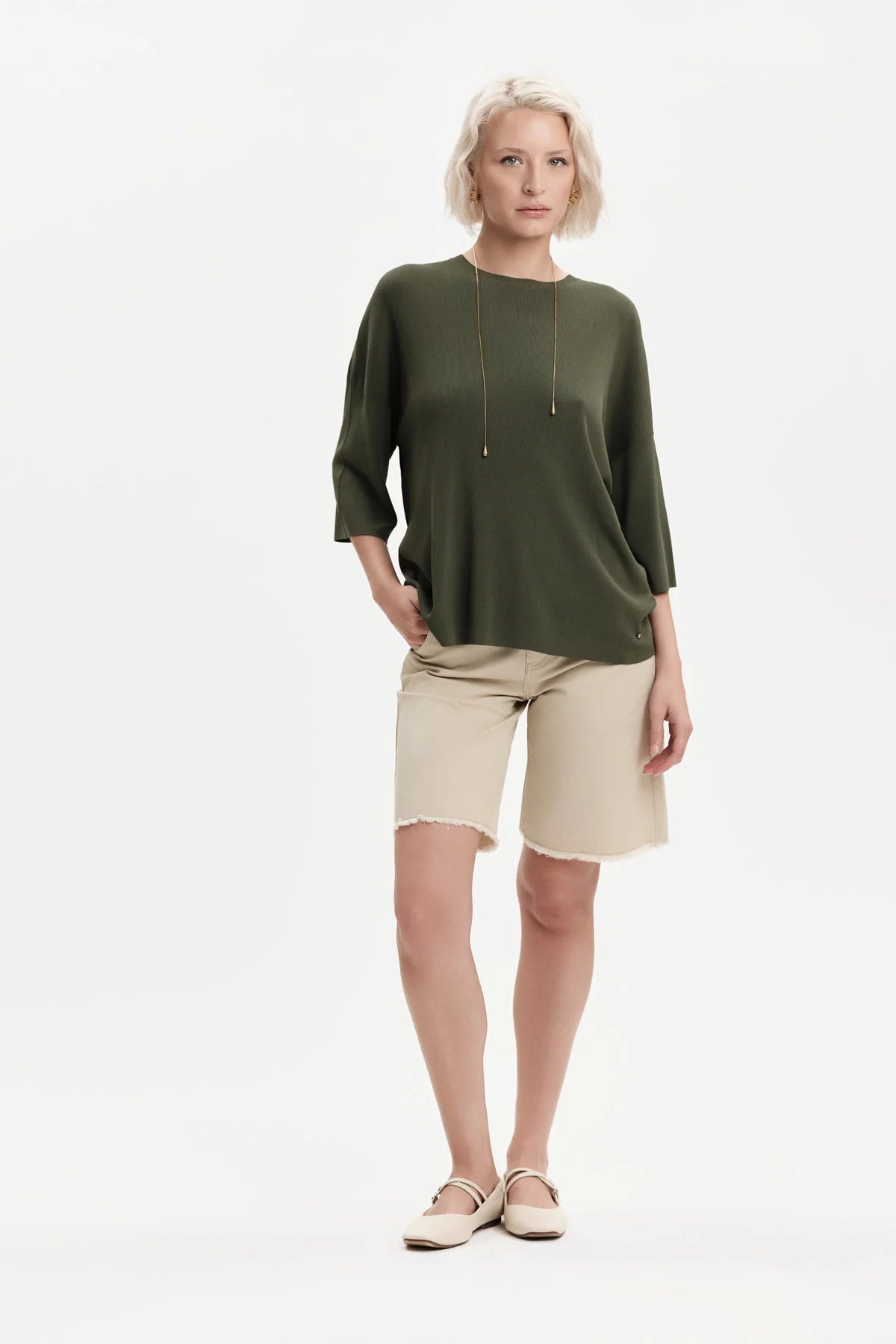 White Wise T-SHIRT IN MAGLIA OVERSIZE - WW31012