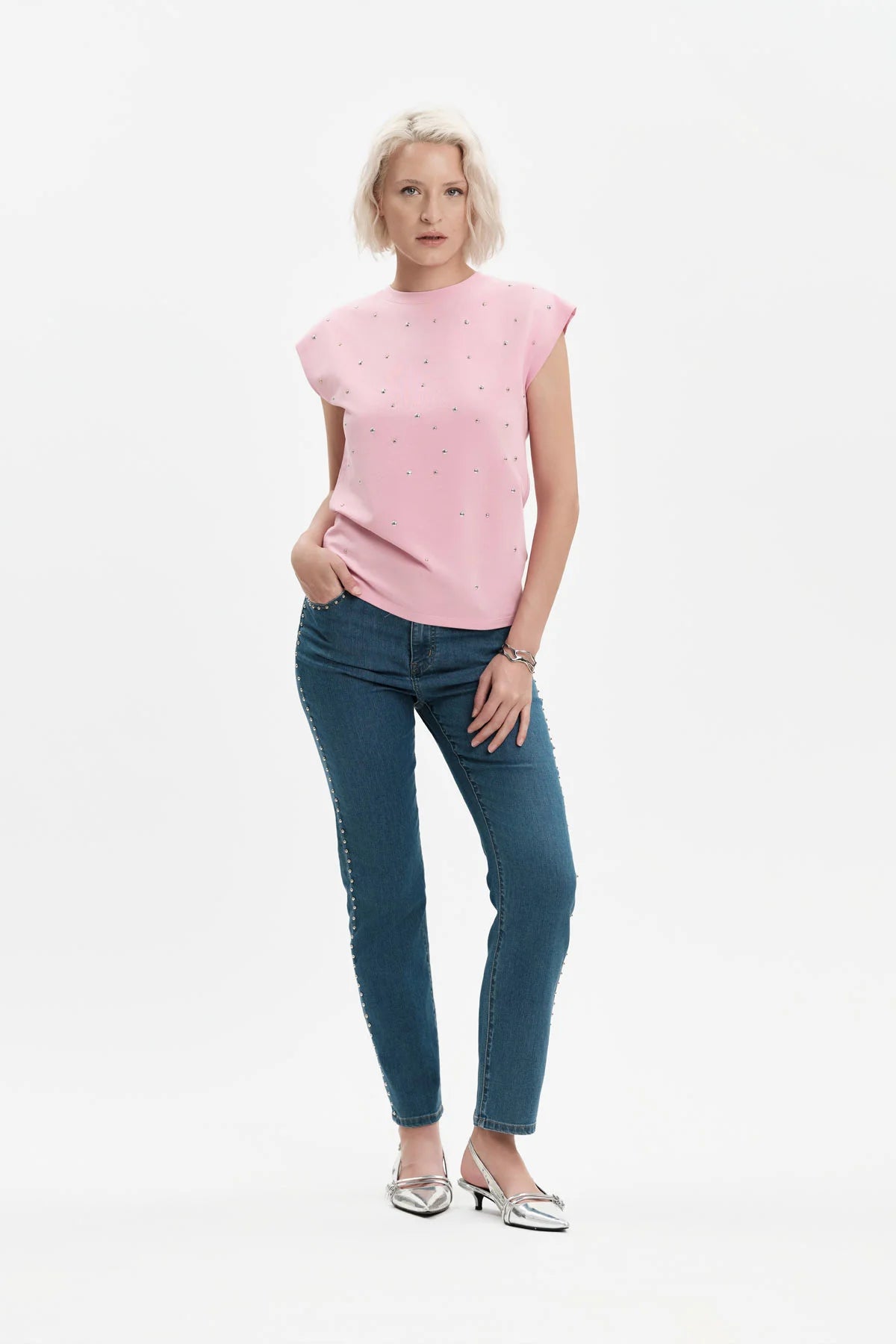 White Wise T-SHIRT SMANICATA CON BORCHIA PIATTA - WW31157