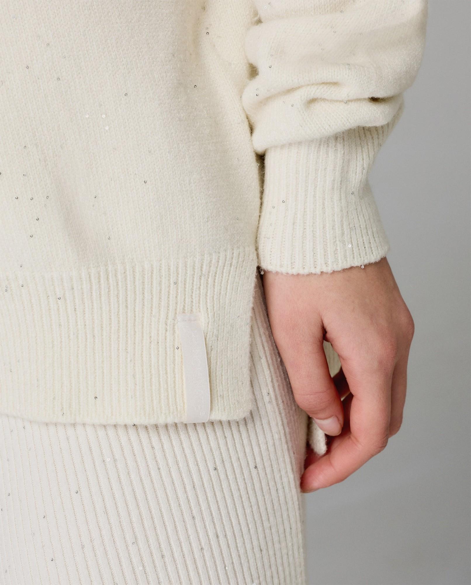 maglia cappuccio con paillettes piu' lunga sul dietro hinnominate HMABW02310MTTM0001AVORIO HINNOMINATE