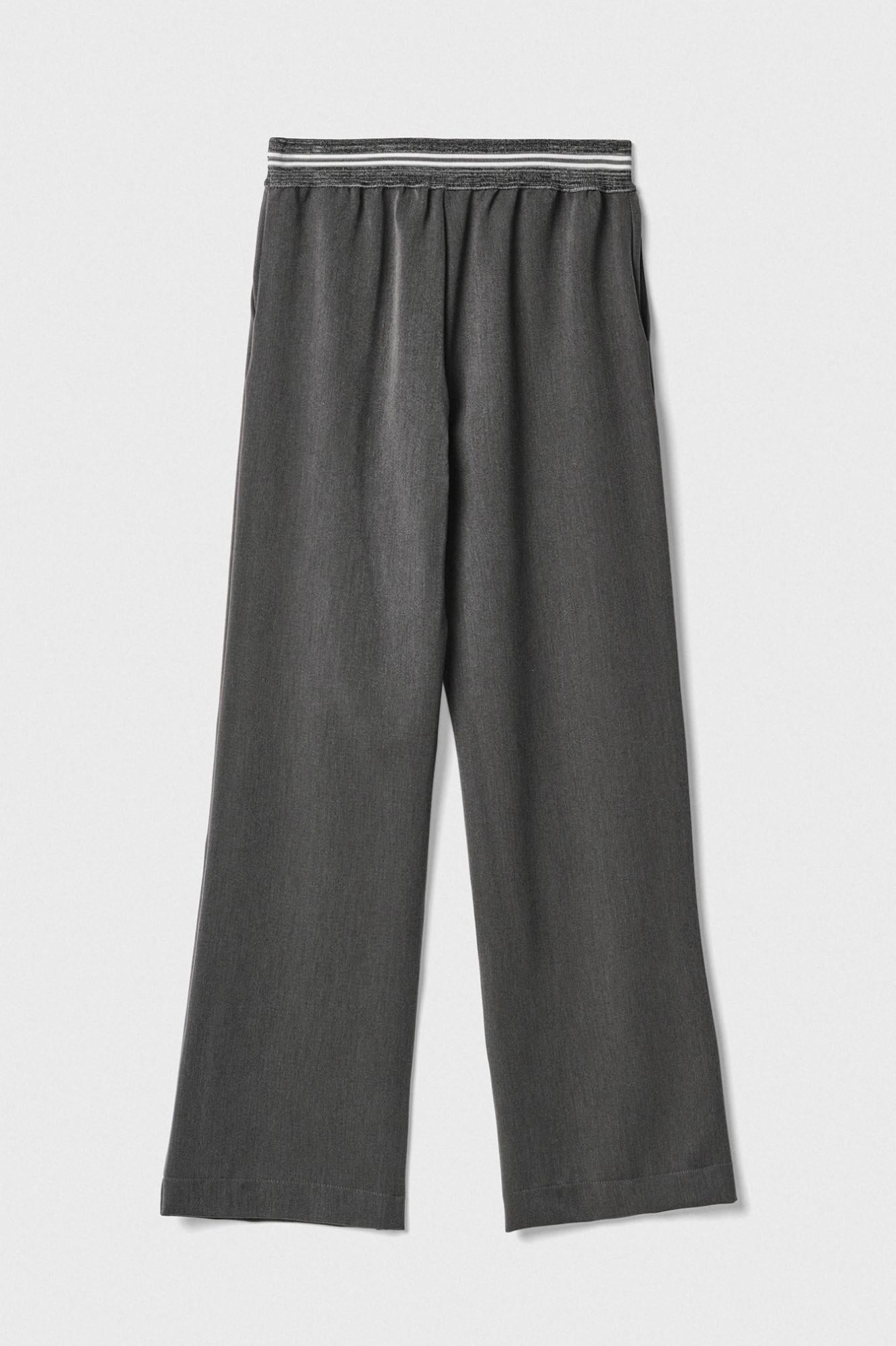 pantalone dritto con pieghe e smacchinato in vita grigio ferro gaëlle paris GAABW07643TMTL0023GRIGIO GAELLE