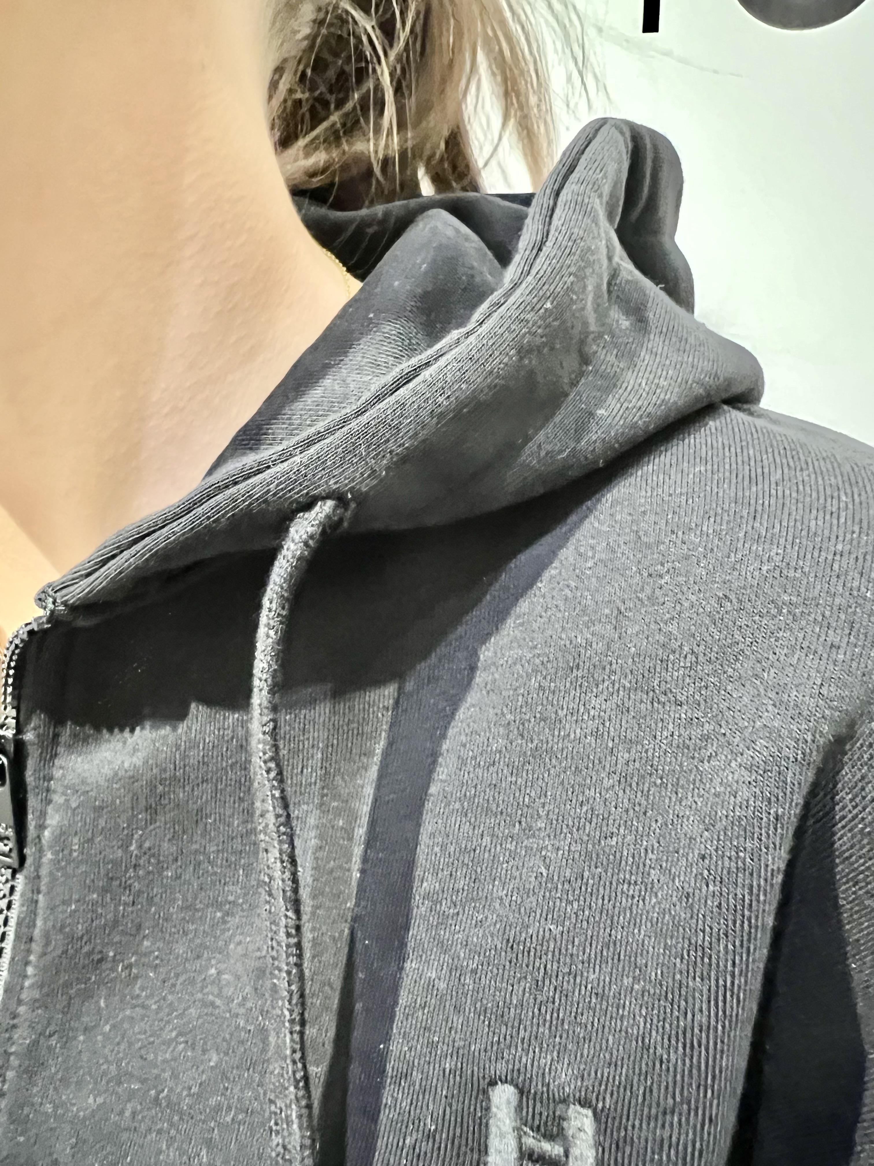 felpa con zip e cappuccio silvian heach GPA25115FENERO SILVIAN HEACH