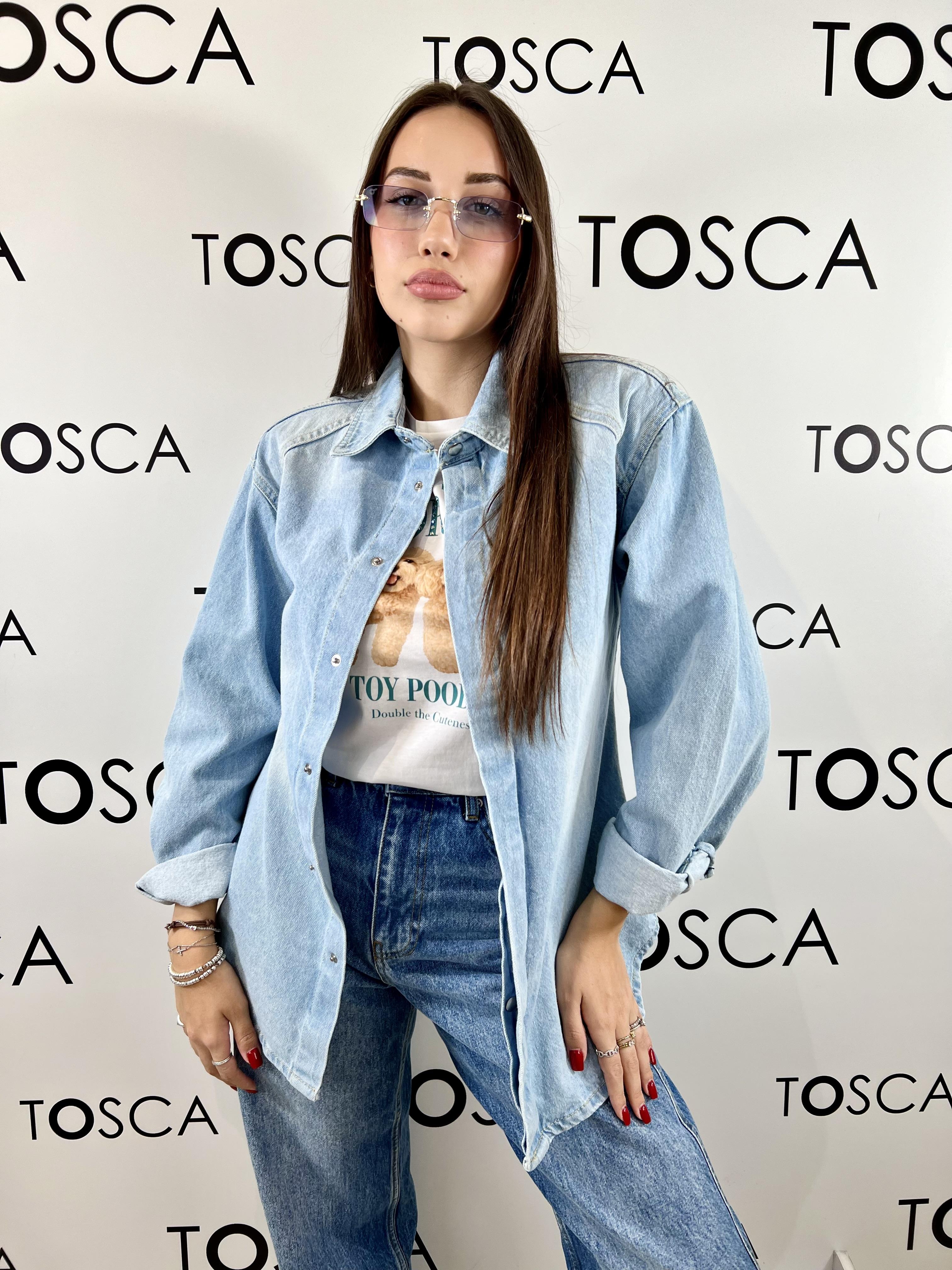 camicia sfiancata con spalline