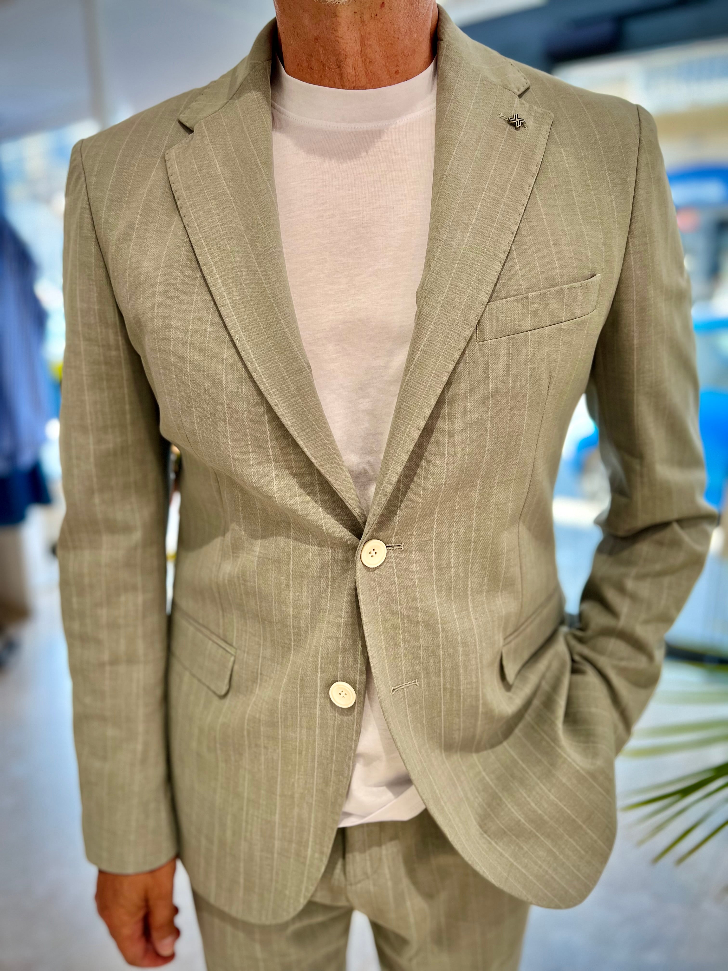 Abito Alessandro Gilles