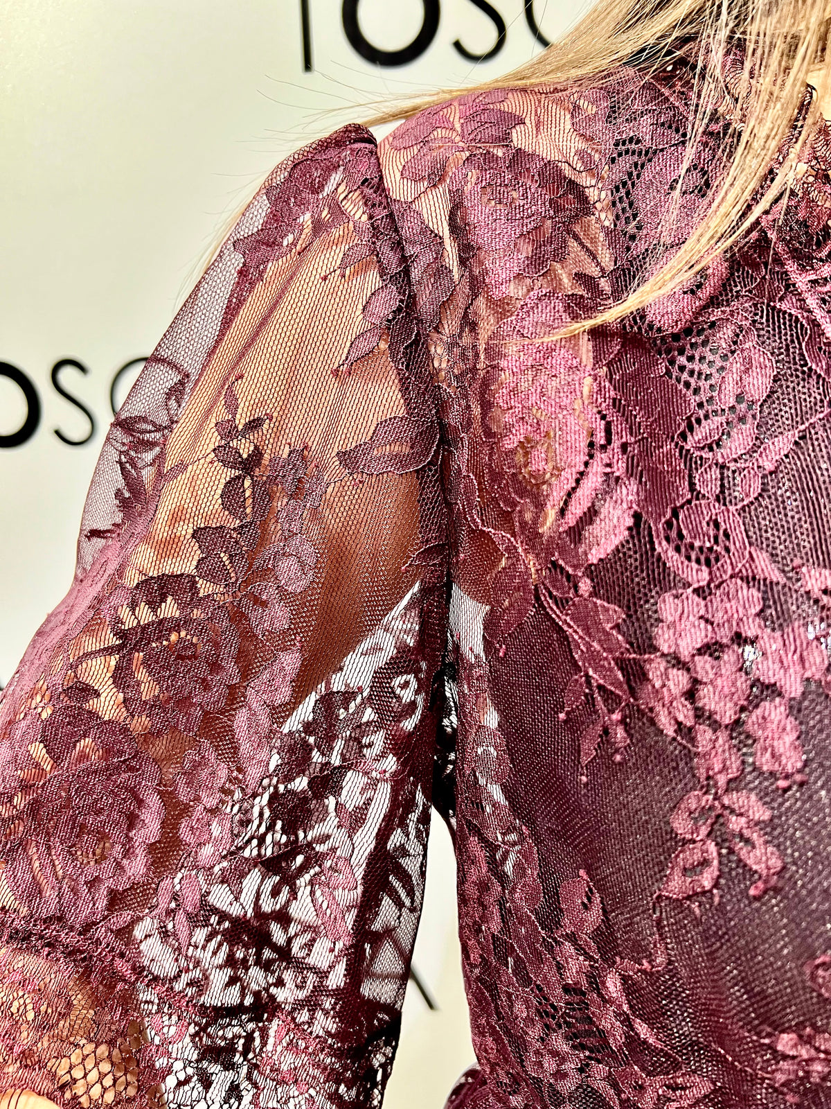blusa laccio pizzo  kontatto 