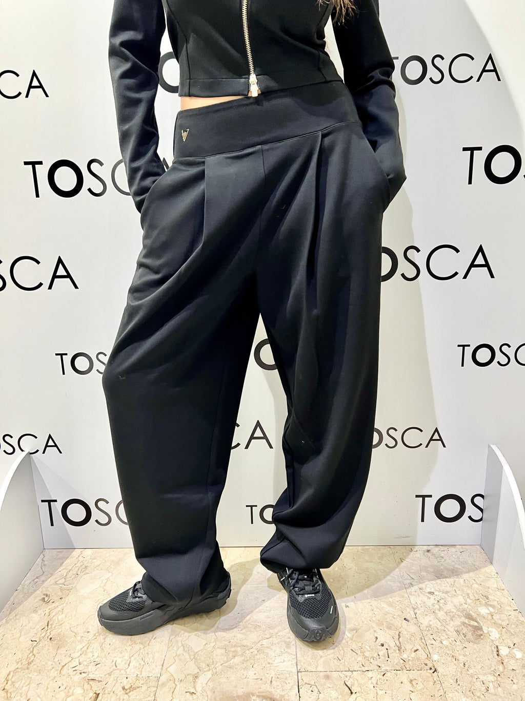 pantaloni macron.one MCHFCFWMN LUNANERO MACRON.ONE