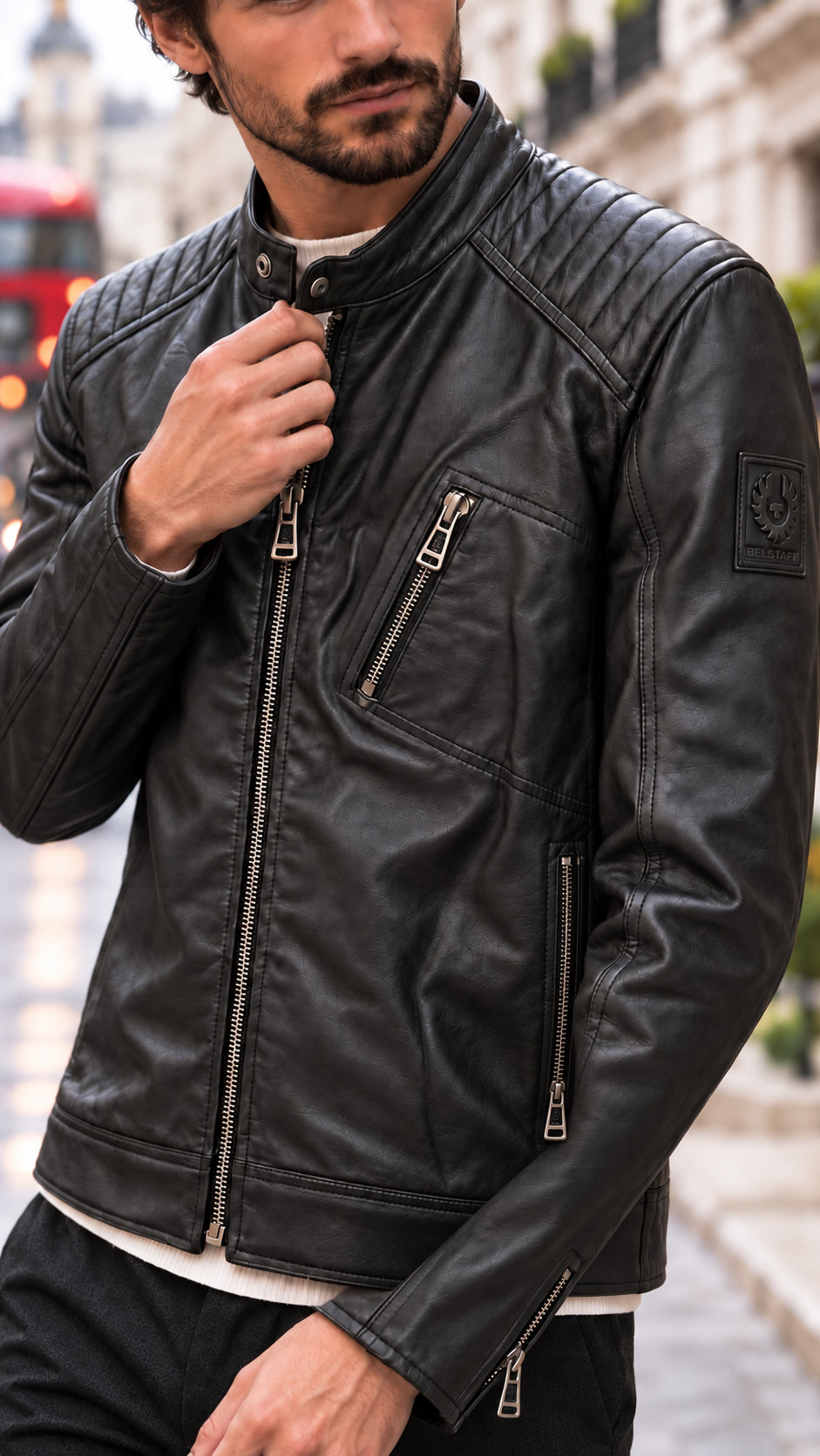 biker in pelle v racer jackeet belstaff 
