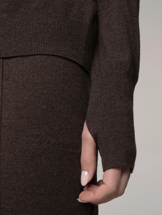 maglia cappuccio con ricamo hinnominate 