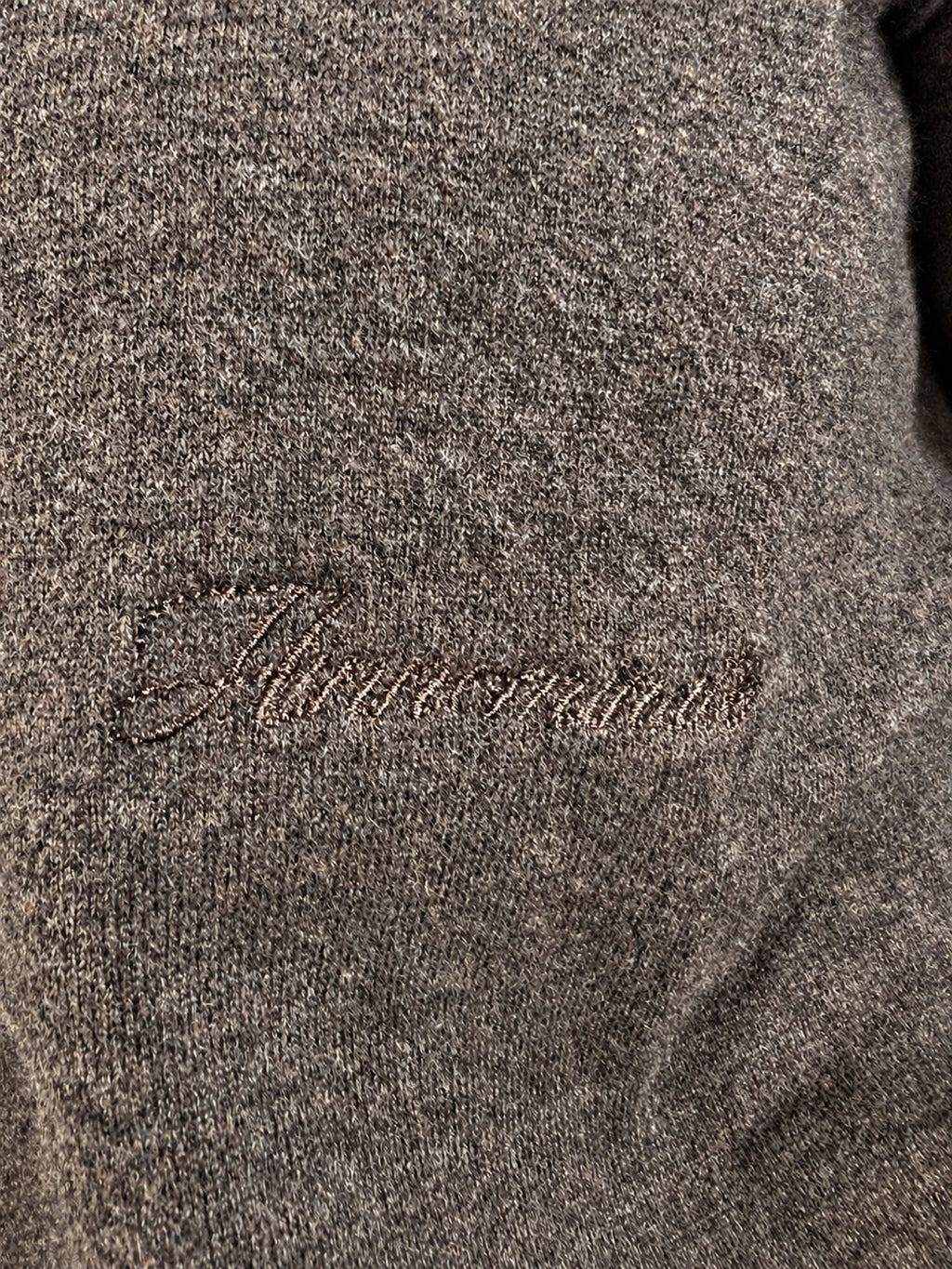 maglia cappuccio con ricamo hinnominate 