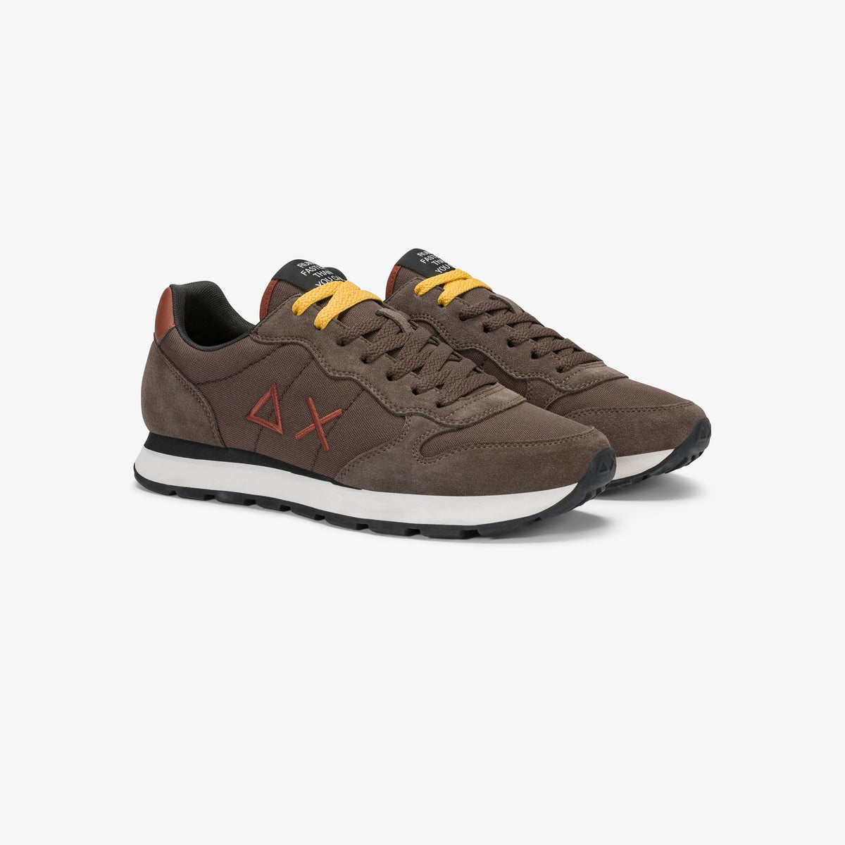 sneaker tom in nylon e suede marrone sun68 