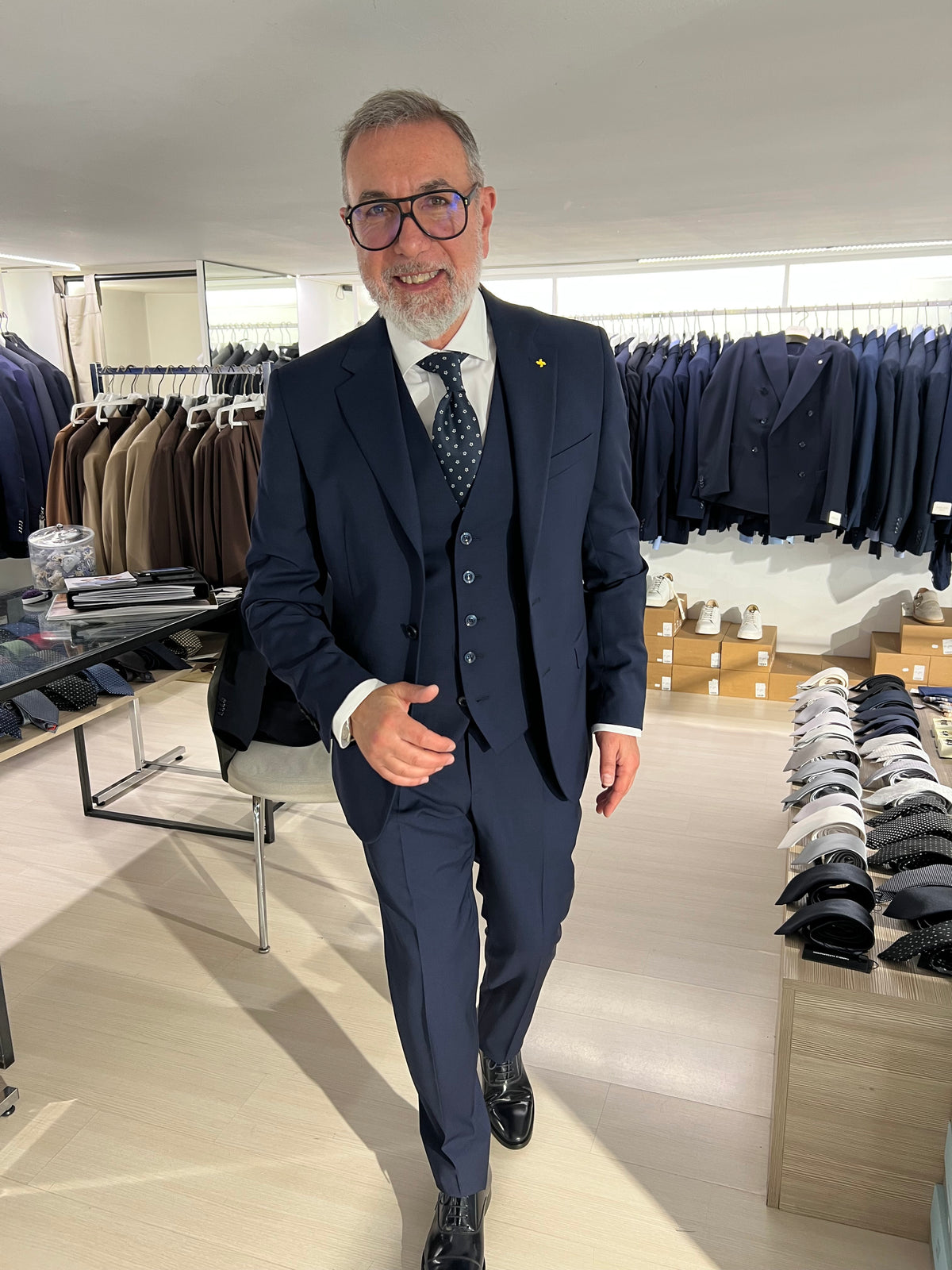 abito con gilet fresco lana alessandro gilles 