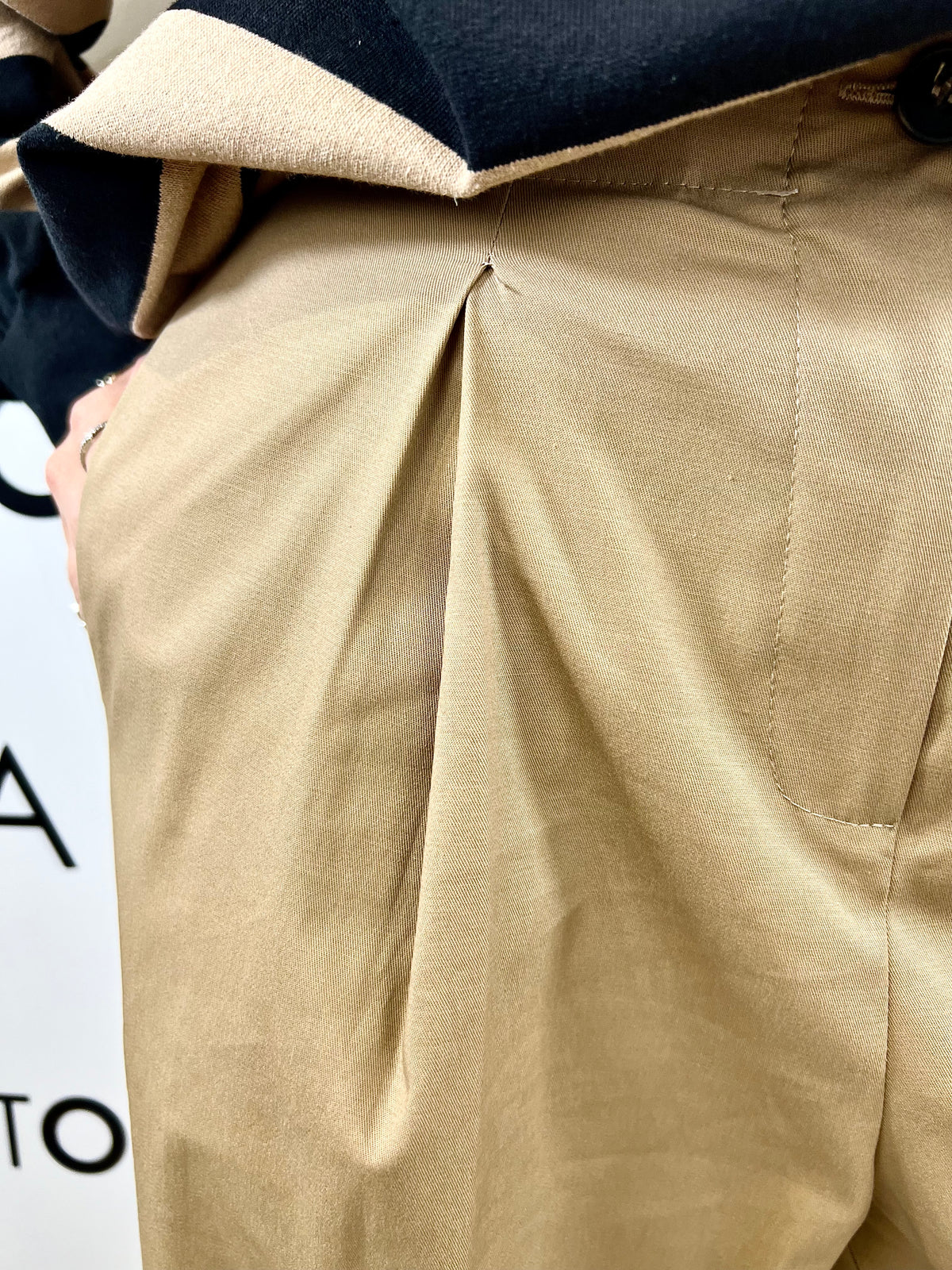 pantaloni in cotone tensione in 