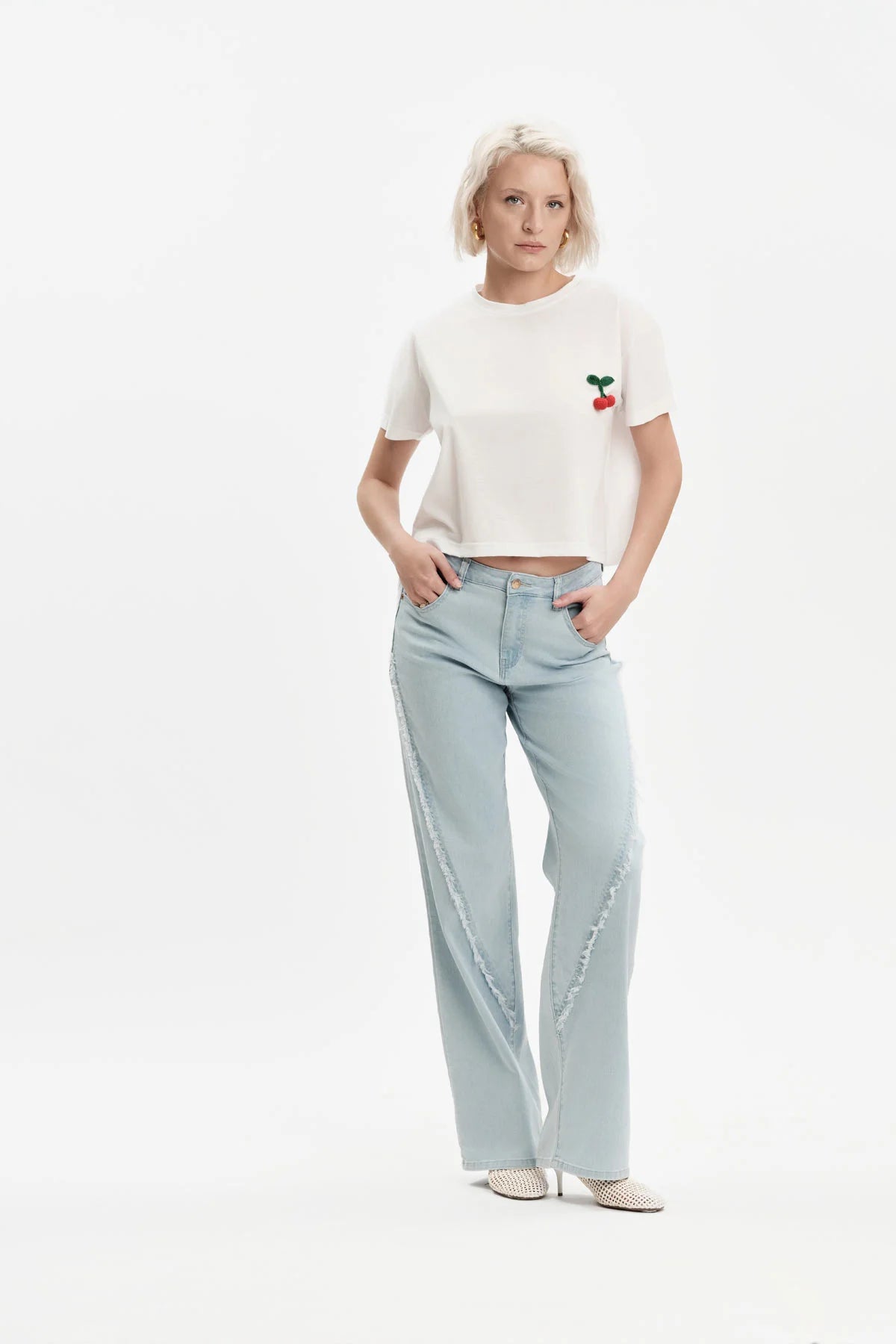 White Wise CROP TOP APPLICAZIONE CHERRY - WW31107