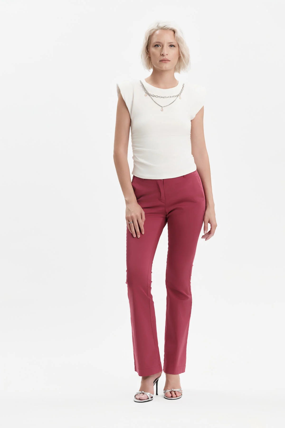 White Wise T-SHIRT CON SPALLINE E CATENA SOTTILE - WW31154
