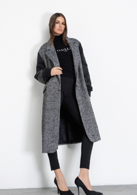 cappotto over lungo in panno e maniche in nylon 