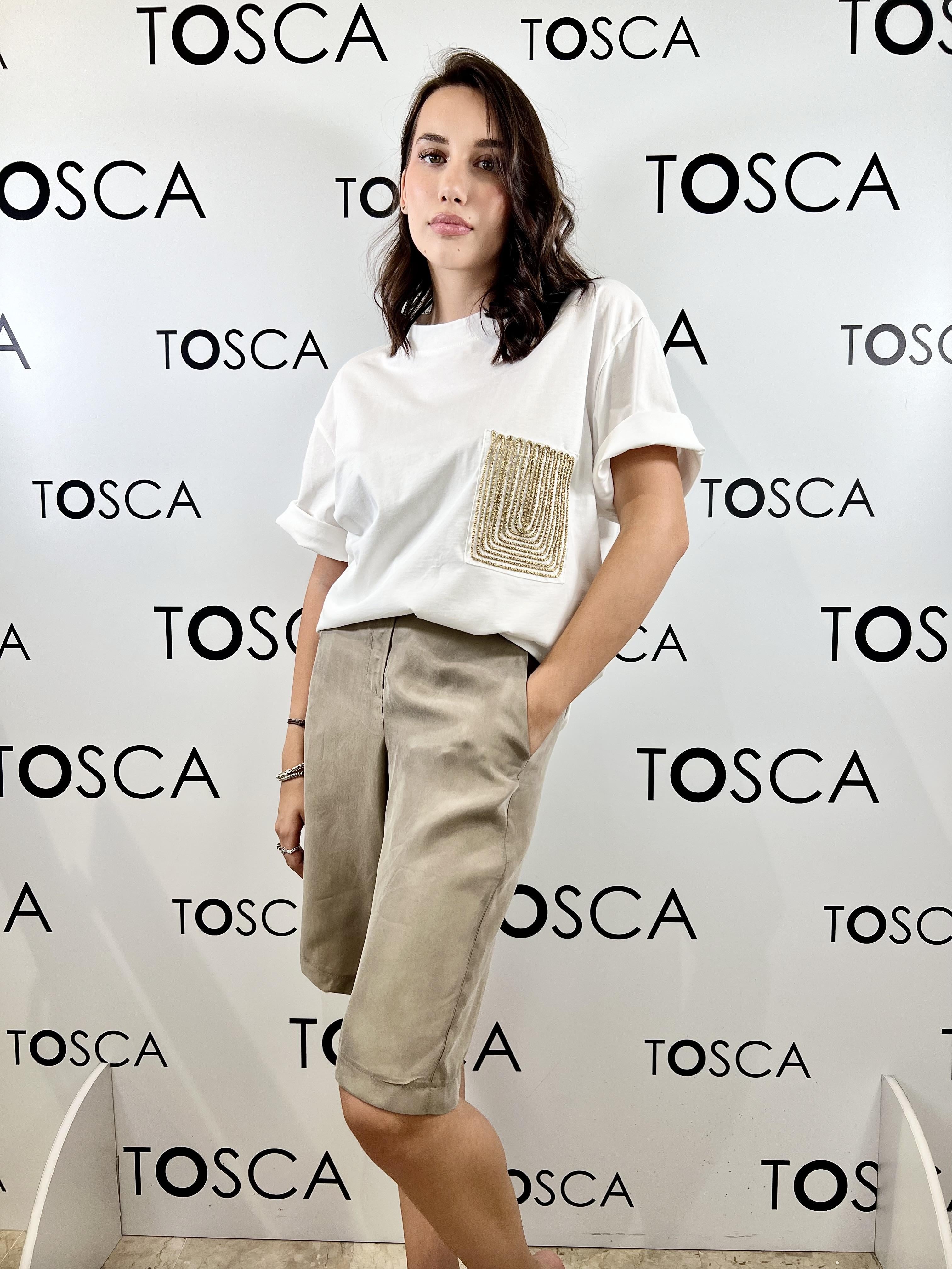 t-shirt con taschino in ricamo tensione in 