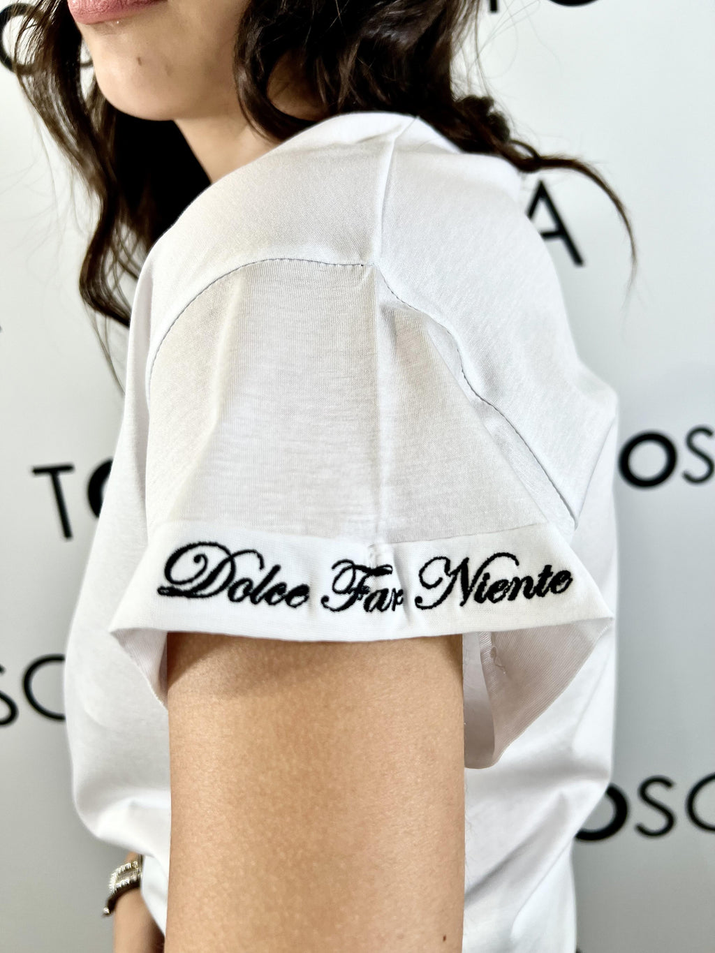 t-shirt con risvolto ricamo dolce far niente white wise 