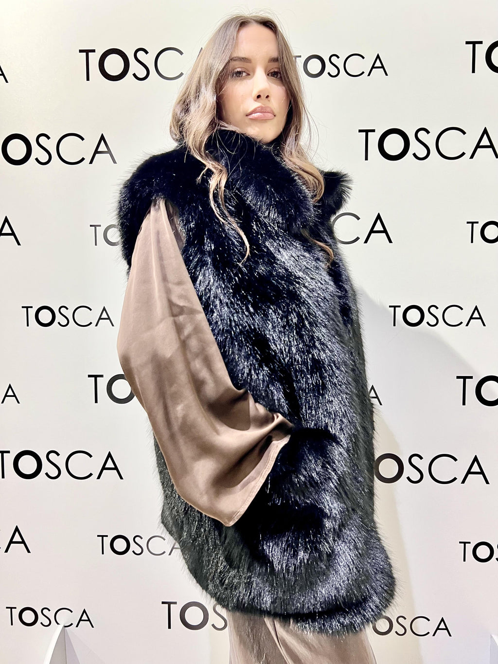 Gilet in ecopelliccia M38F1309-AP1161NERO SOUVENIR