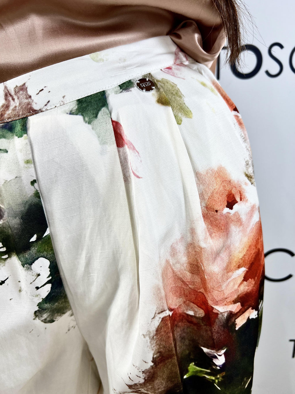 pantaloni con stampa artistica e design fluido silvian heach 