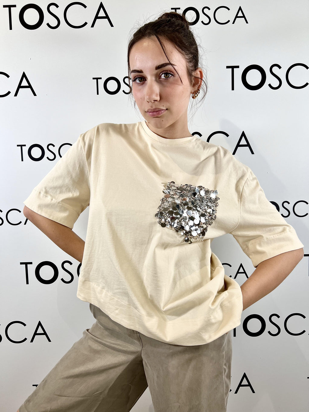 t-shirt con taschino in paillettes tensione in 