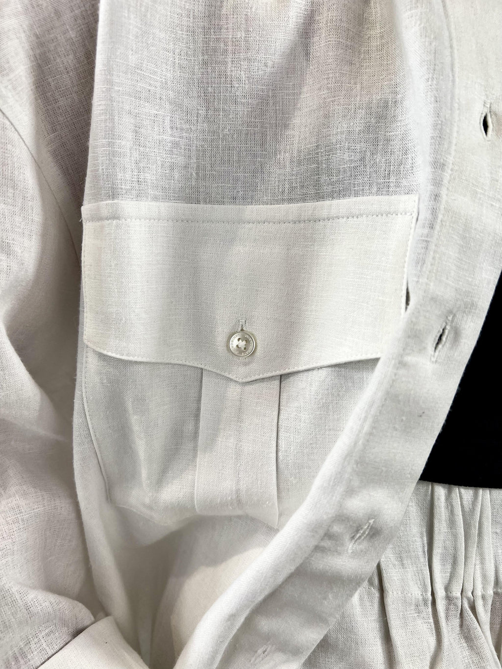 camicia in lino con tasche hinnominate 
