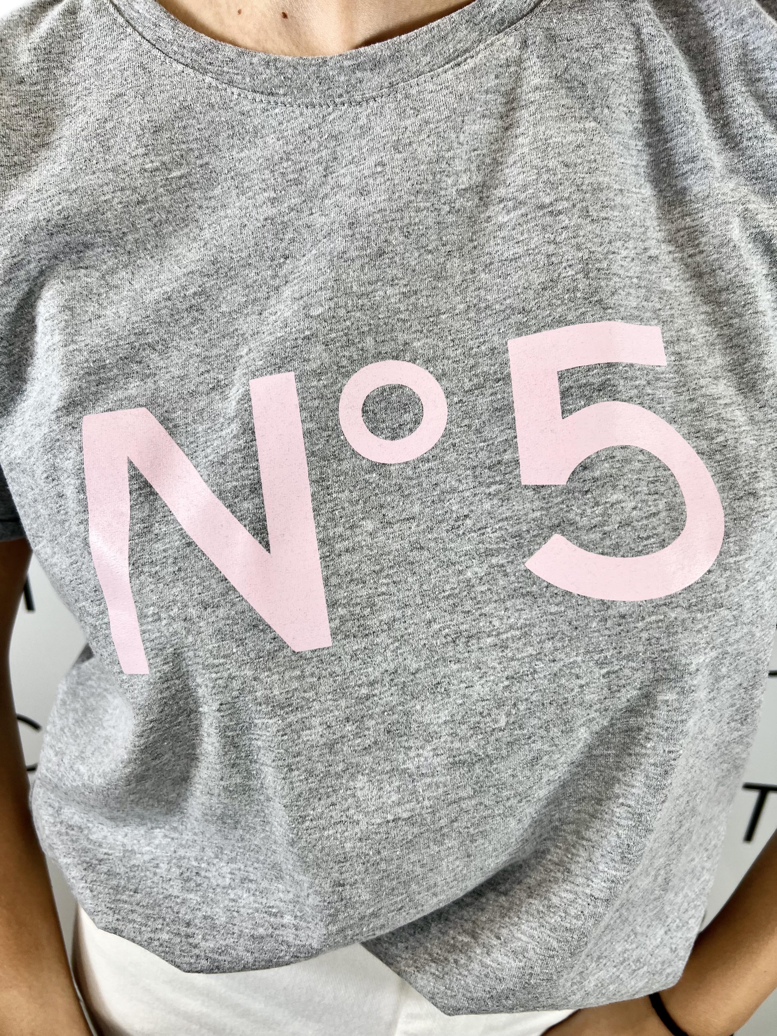 t-shirt con stampa n.5 tensione in 
