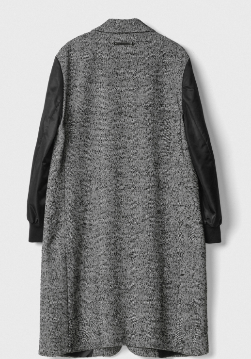 cappotto over lungo in panno e maniche in nylon 