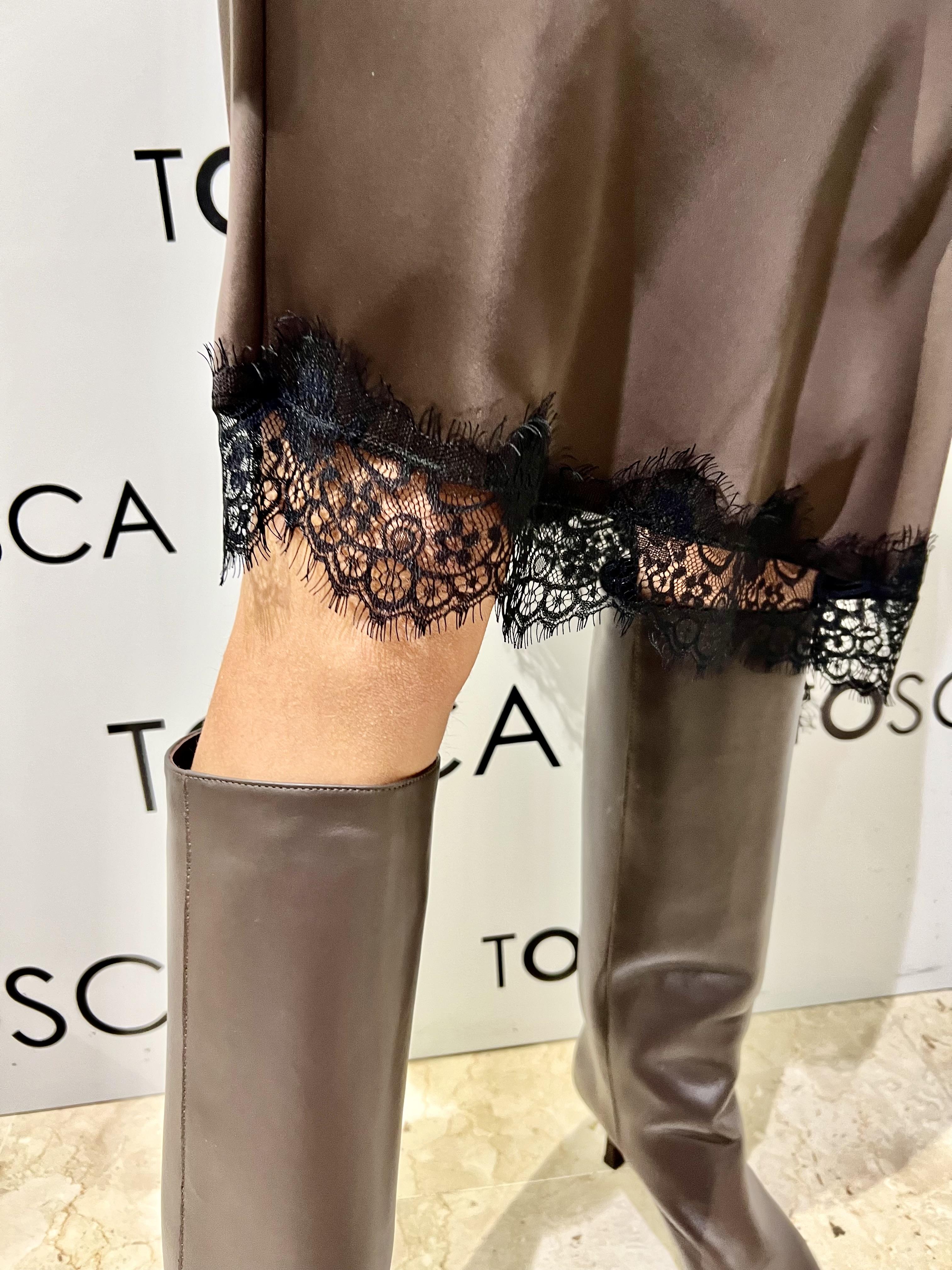 abito asimmetrico con pizzo ADF516NMARRONE KONTATTO