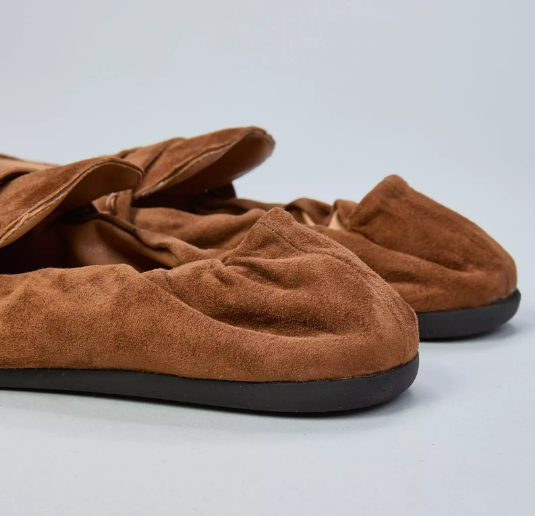 mocassini in camoscio con elastico dietro AT340CAMMELLO OVYÈ