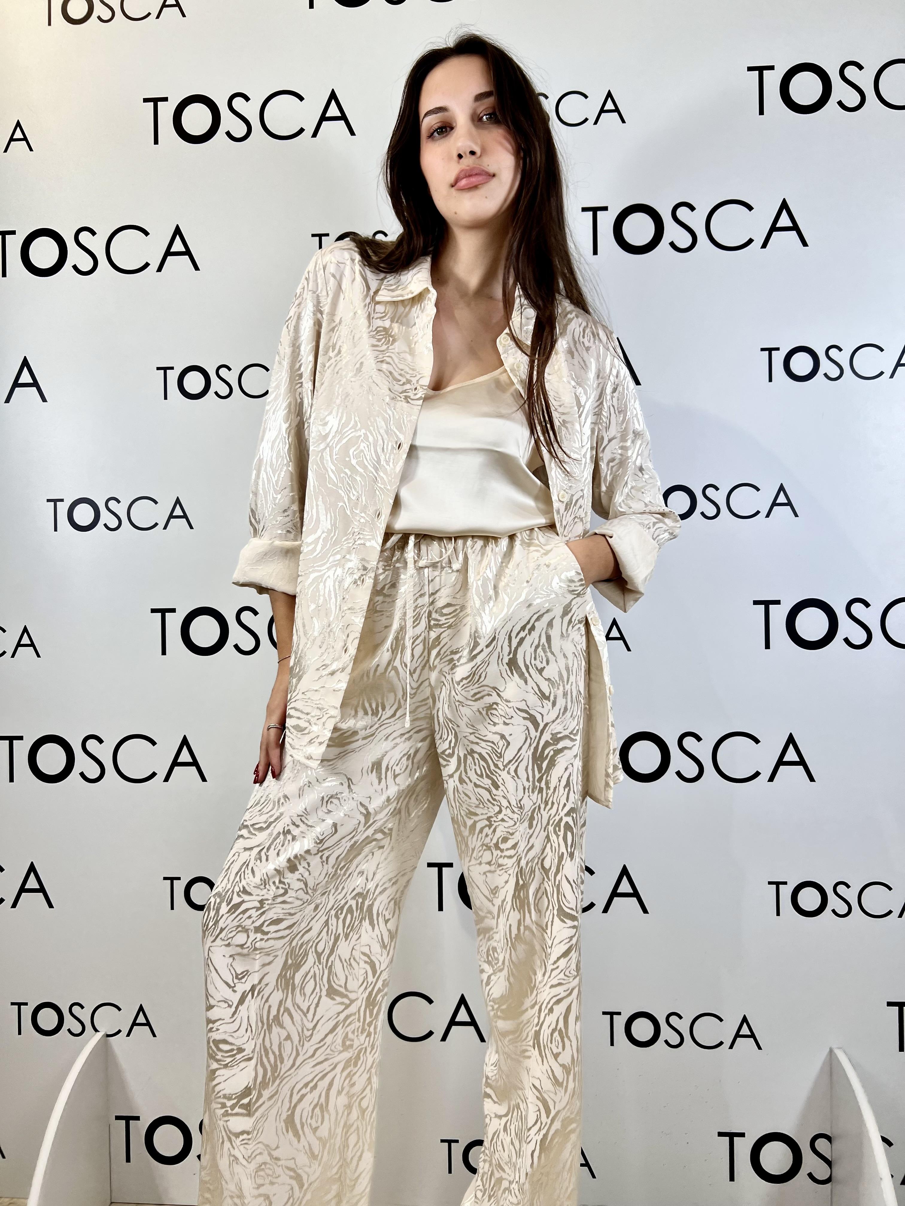 t-shirt smanicata con finiture a contrasto e design essenziale silvian heach GPP26071TOCHALK SILVIAN HEACH