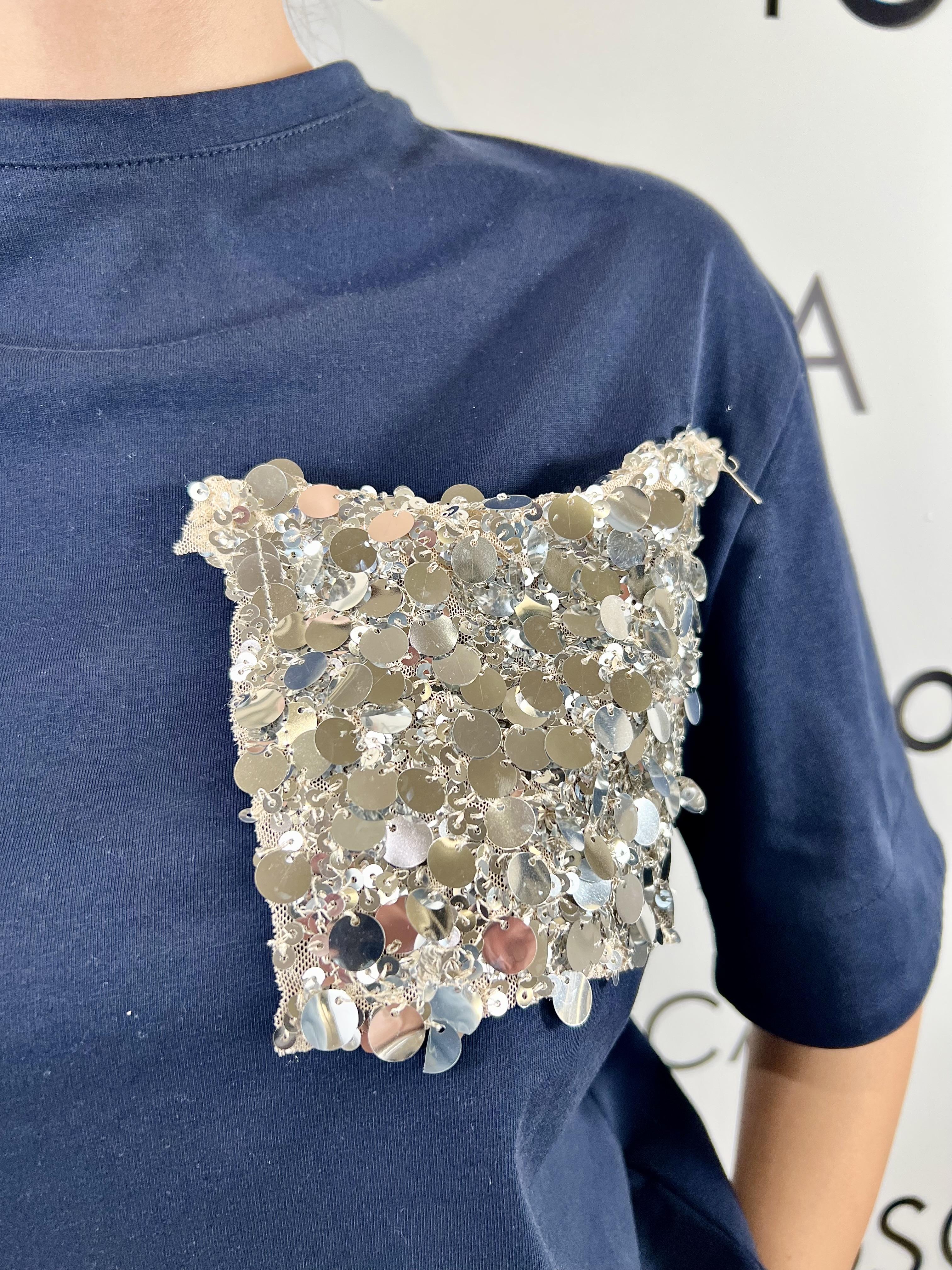 t-shirt con taschino in paillettes tensione in 