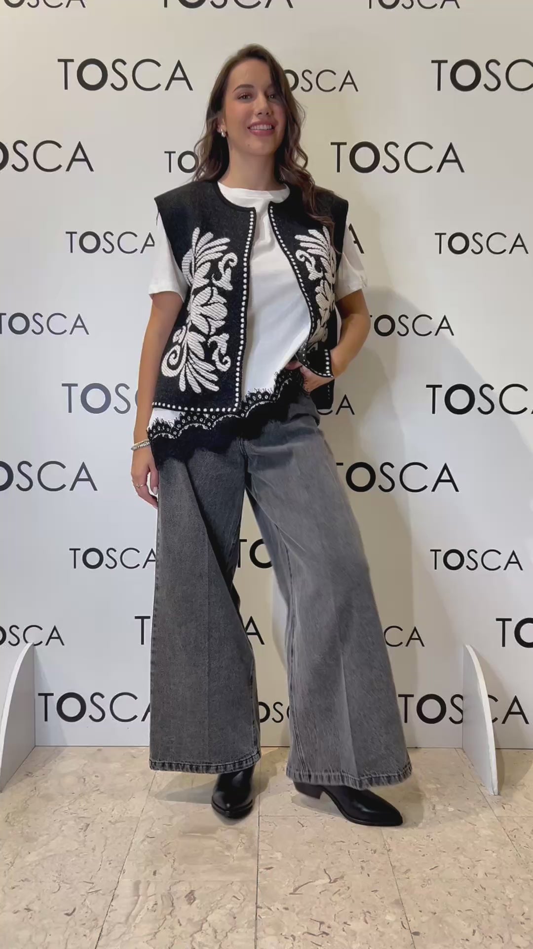 gilet in maglia  tensione in