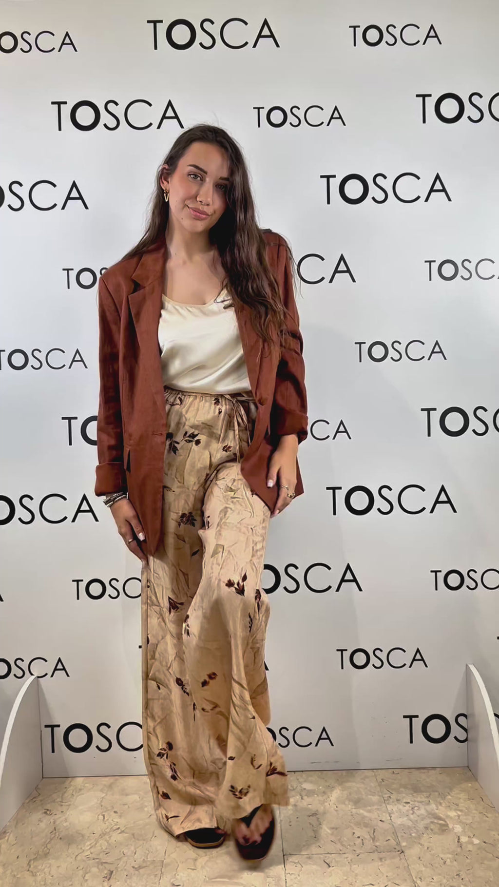 pantaloni con stampa botanica e linea fluida silvian heach